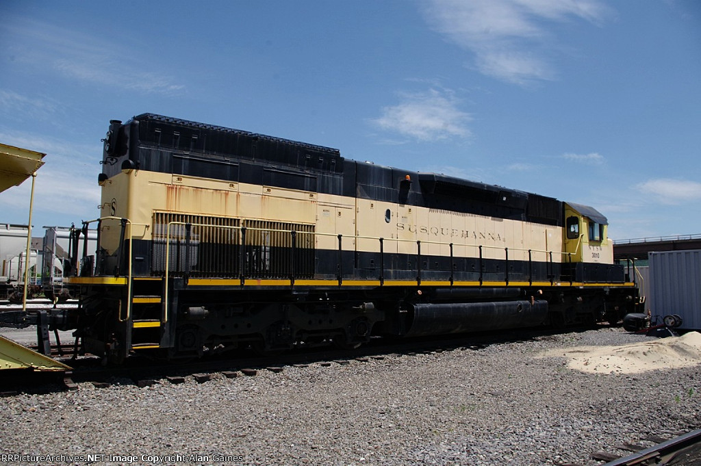 C&O GP30 3010